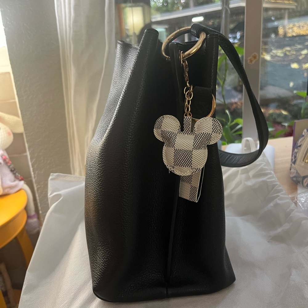 Coach Charlie black leather bucket bag - Picture 4 of 9